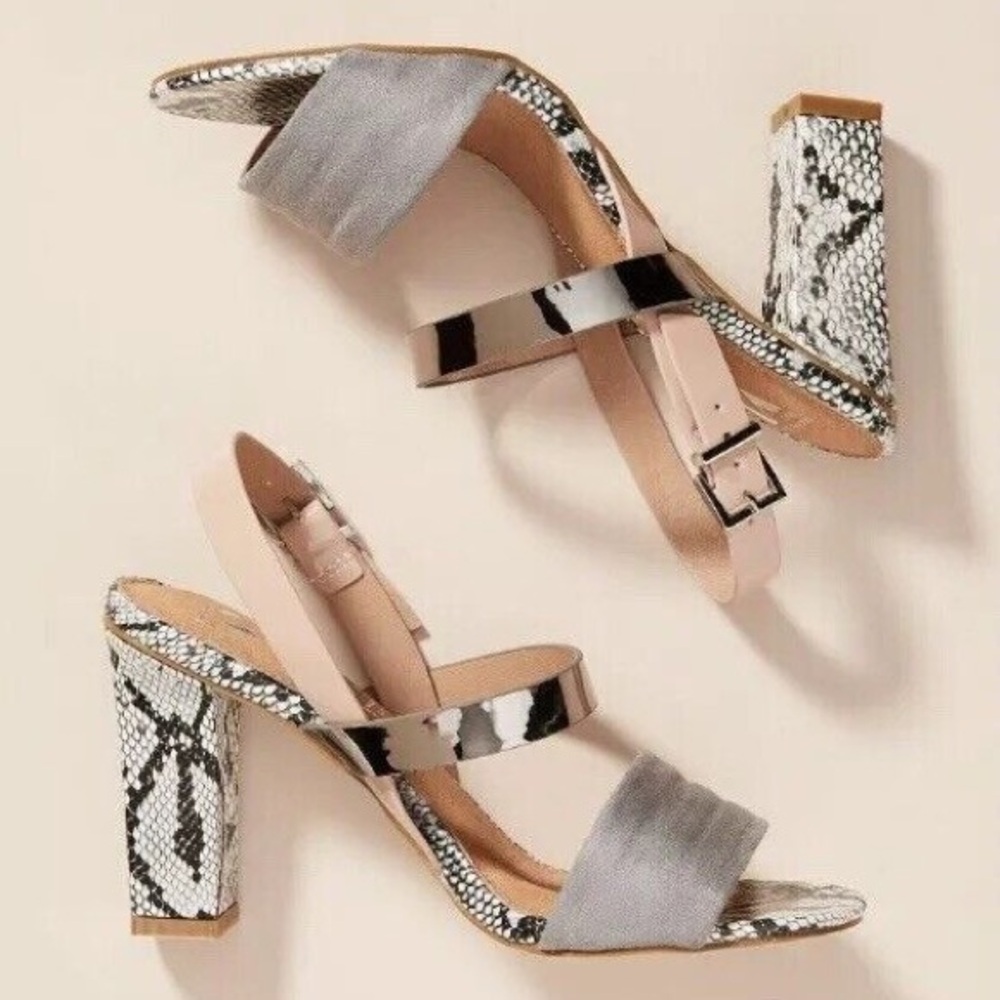 Vanessa Wu Strappy Block Heel Sandals | Size 36 | Grey | good Used Condition